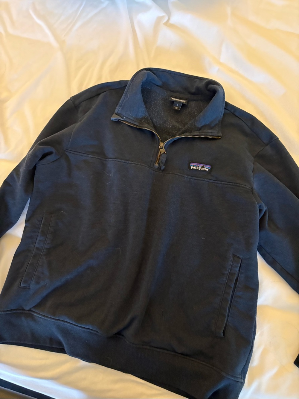 Patagonia Women’s Dark Navy Quarter-Zip Pullover